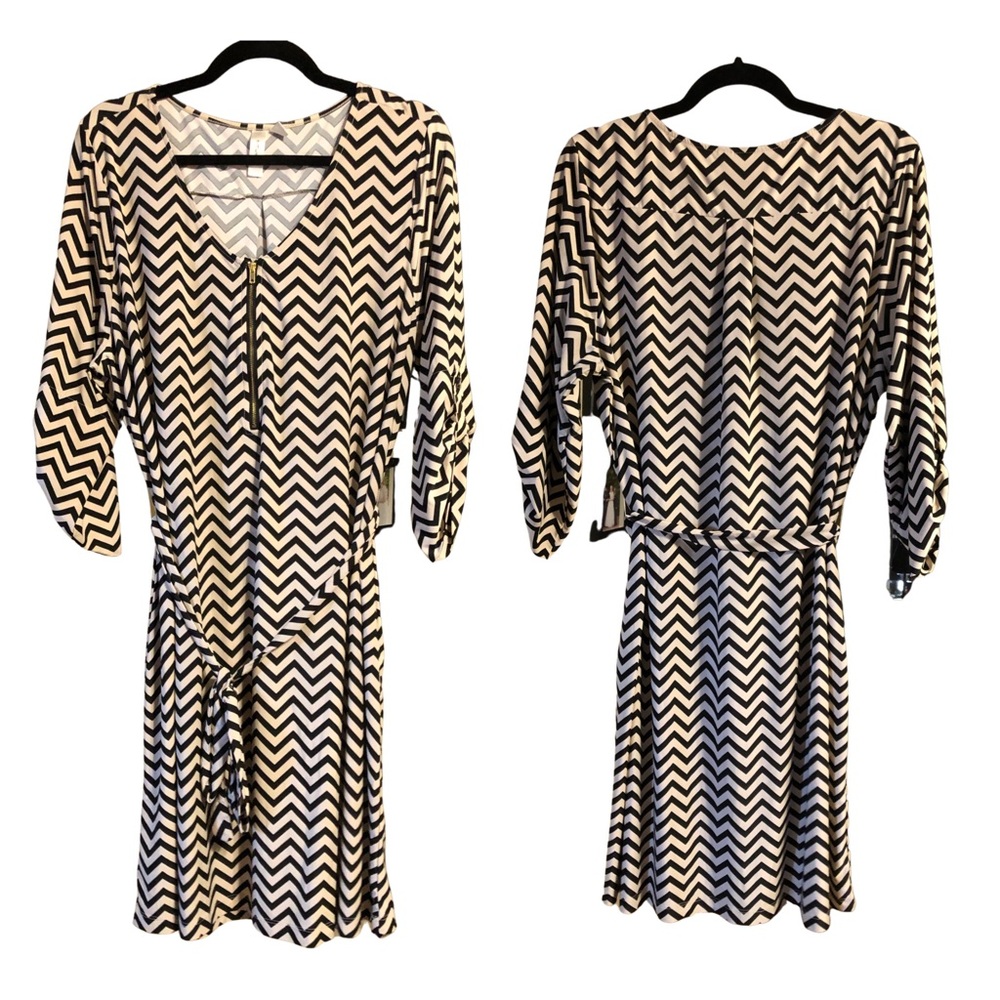 2X Tacera Ivory and Black Chevron Dress